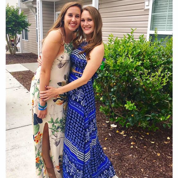 Meet your Posher, Mackenzie - Picture 1 of 1