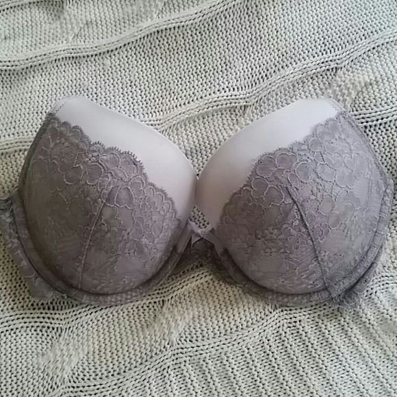 Victoria Secret Grey Lace Bra