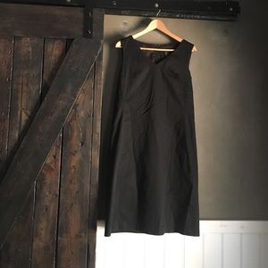 Simple black dress w/ adjustable waist