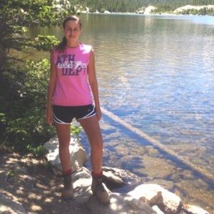 Meet your Posher, Madeleine