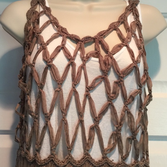 Crocheted overlay! - Picture 2 of 4