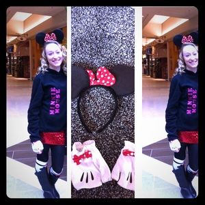 Minnie Mouse accessories!😍