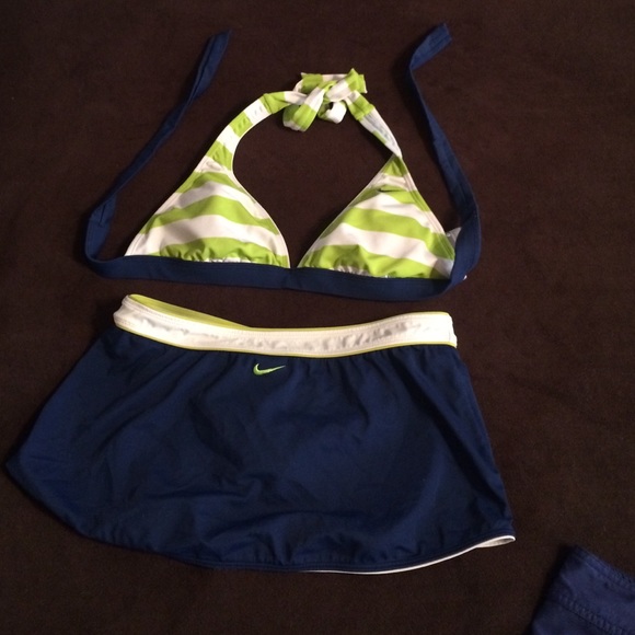 Nike bathing suit