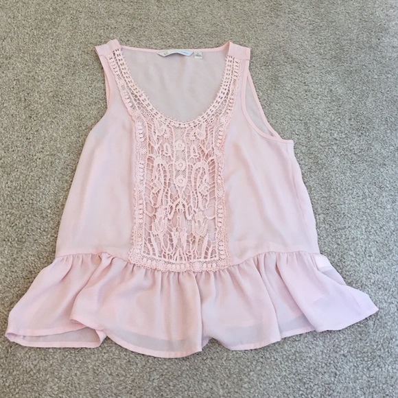 Pink tank top