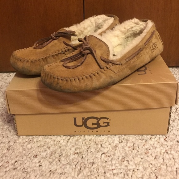 UGG Dakota