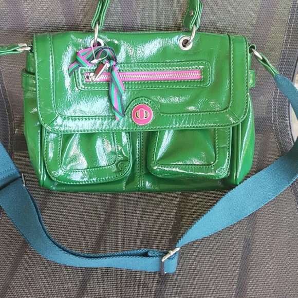 Green versatile hand bag