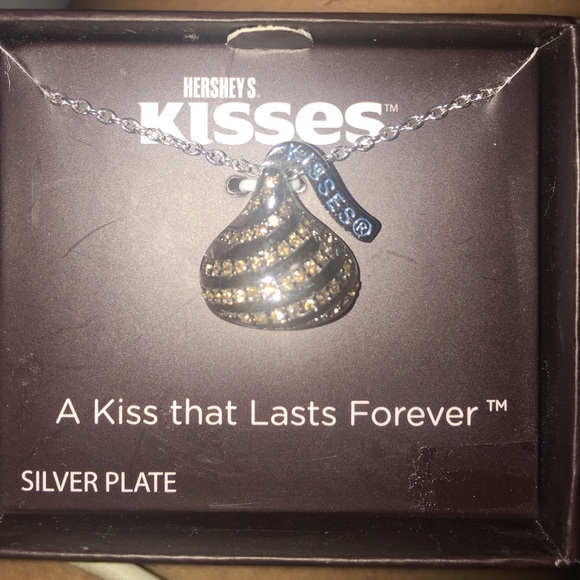 Hershey's kisses necklace