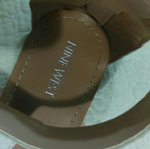 Sandals - Picture 3 of 3