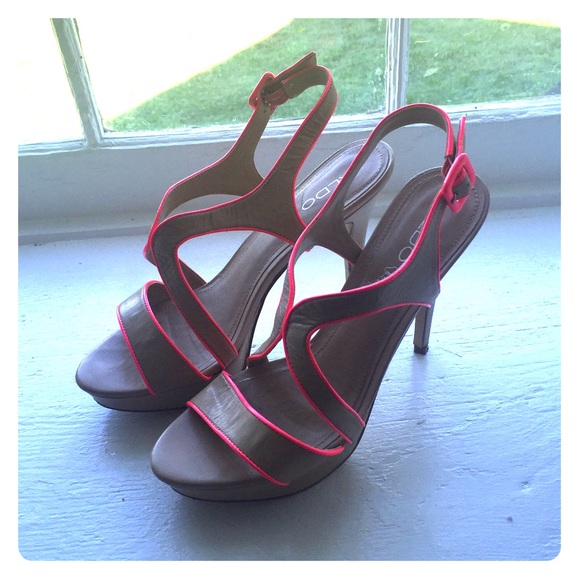 Aldo nude and hot pink heels