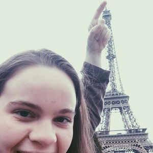 Meet your Posher, Claire