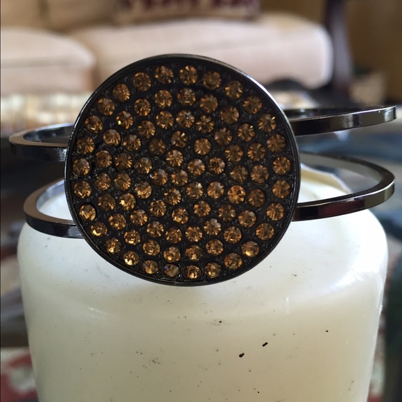 Bracelet and earring set; never worn, brand new - Picture 2 of 4