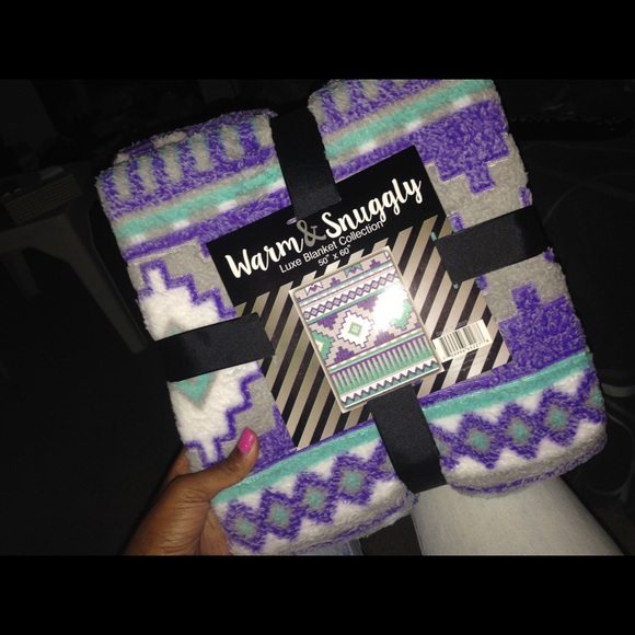 Warm and snuggly blanket - Picture 1 of 1