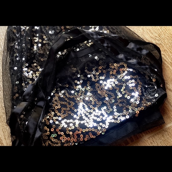 Sequins Skater skirt - Picture 4 of 4