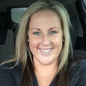 Meet your Posher, Deanna