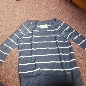 Hollister shirt