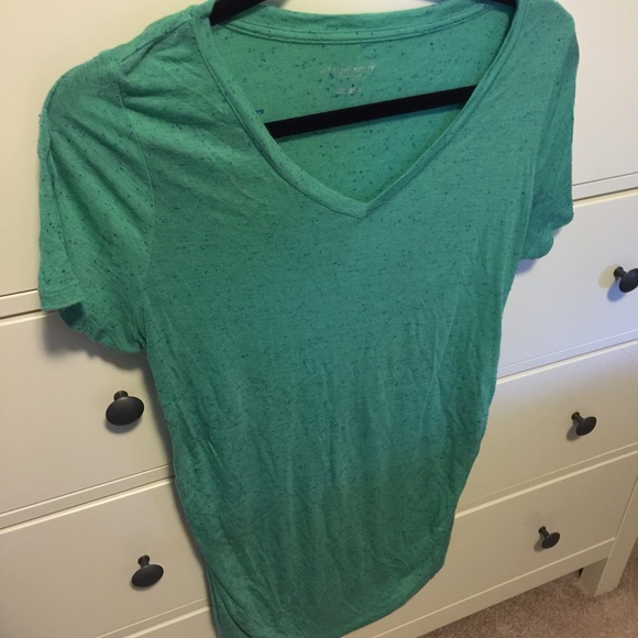 Green t-shirt (Maternity)