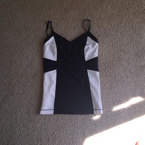 Lululemon workout top ♠️