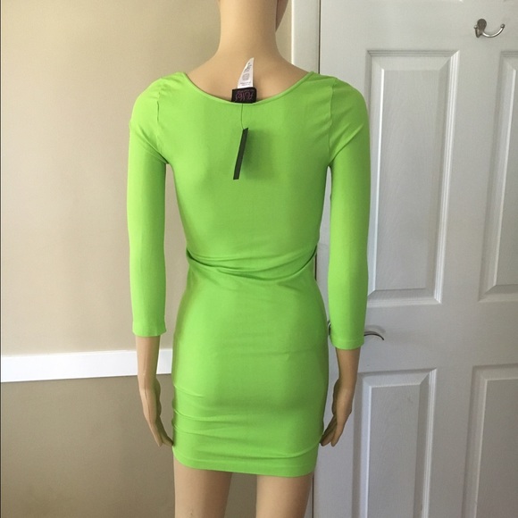 Dress - Picture 2 of 3