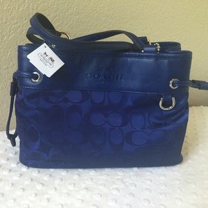 Coach mini drawstring carryall In Signature nylon