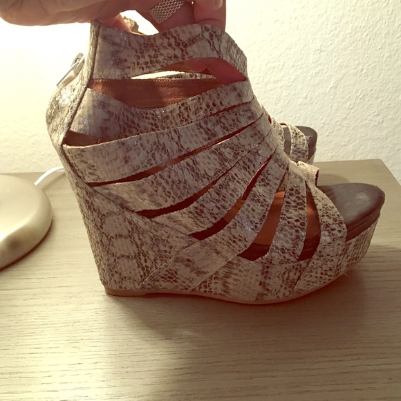 Jeffery Campbell Snake Skin wedges