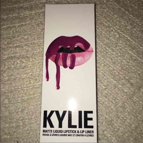 KYLIE LIP KIT POSIE K - Picture 2 of 4