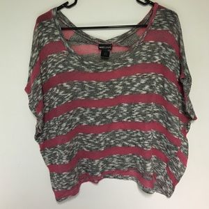 Comfy Stretchy Gray & Pink Striped T-Shirt