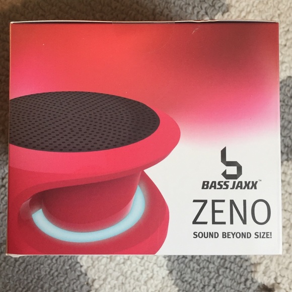 Portable speaker - Picture 3 of 3