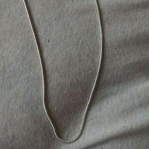 Silver rope chain