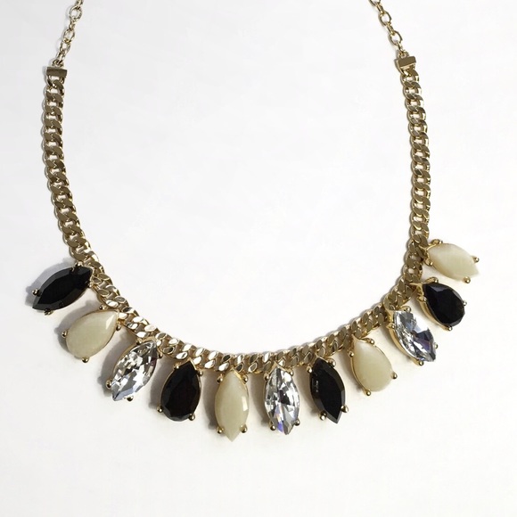 ⚡️Kate Spade Necklace ✨