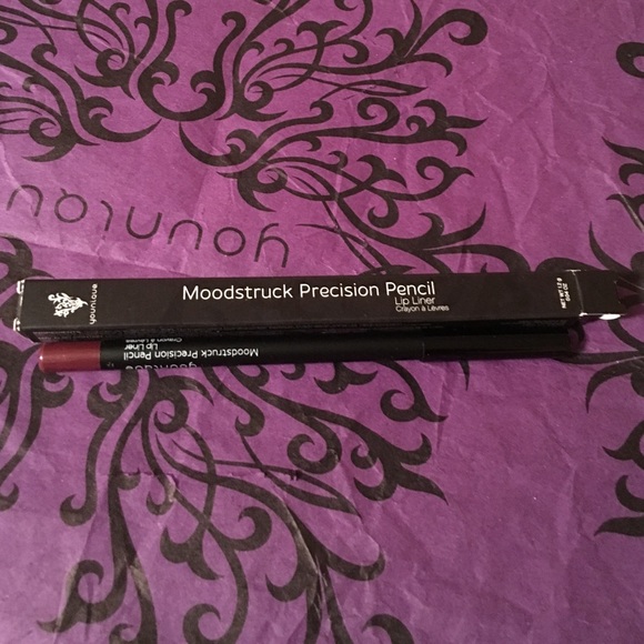 Younique Moodstruck Precision Pencil Lip Liner