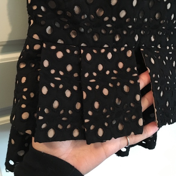 BCBGMaxAzria Karlie Peplum Keyhole Back Tank - Picture 2 of 4