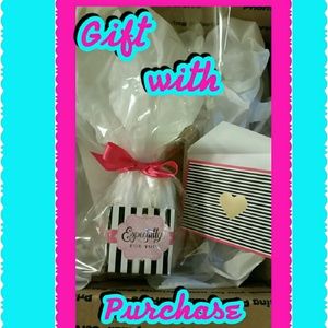 🎁Gift with Purchase🛍