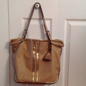 Jessica Simpson Tote