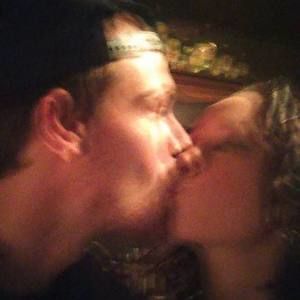 Meet your Posher, Adell