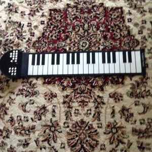Robber piano