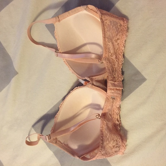 Pink Lace Bra - Picture 4 of 4