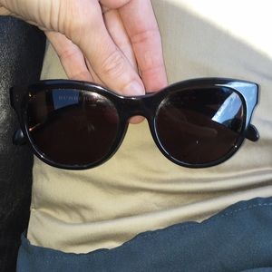Burberry cateye sunglasses