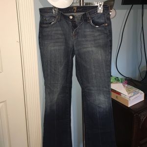 Boot cut 7 for All Mankind Jeans!