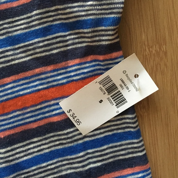 GAP Linen T-Shirt NWT - Picture 3 of 4