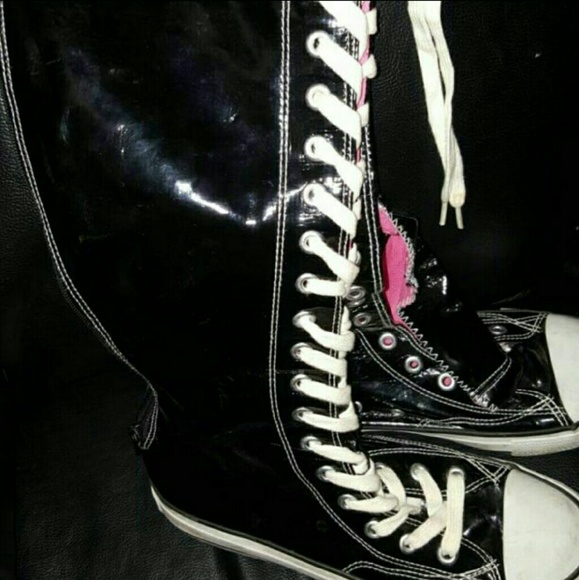 Tall patent leather airwalk shoes