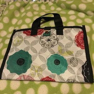 Thirty-One Makeup Case