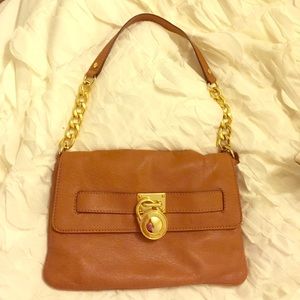 Michael Kors Leather Purse! 😍