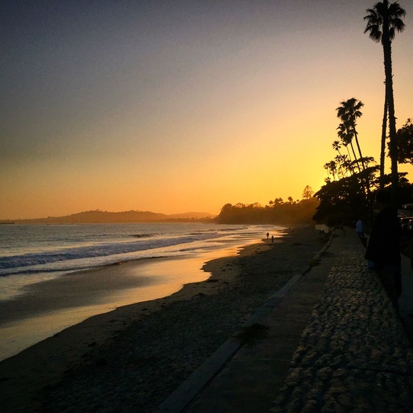 Meet your Posh Ambassador, Erin! - Picture 3 of 3