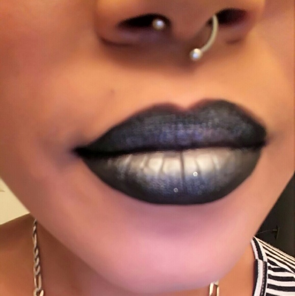 Meet your Posher, Shay - Picture 3 of 4