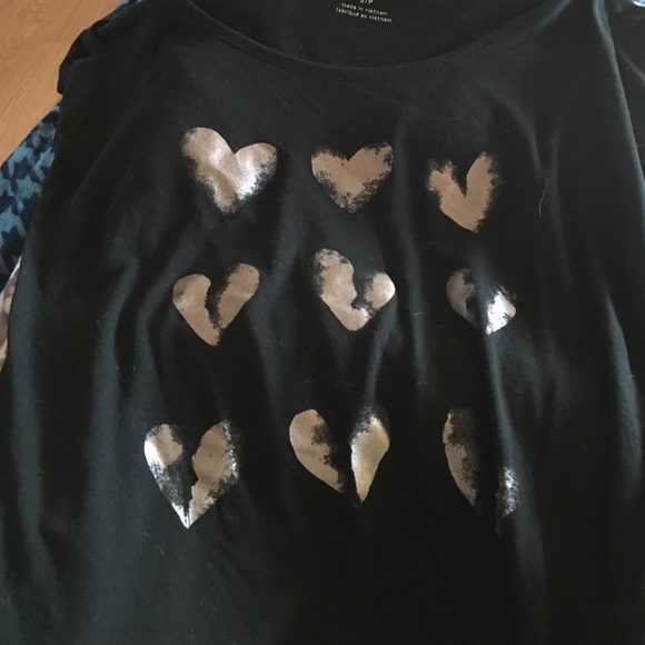 Tshirt - Picture 1 of 1