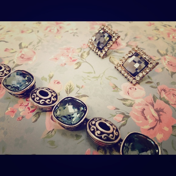 💙Brighton Bracelet with earrings💙