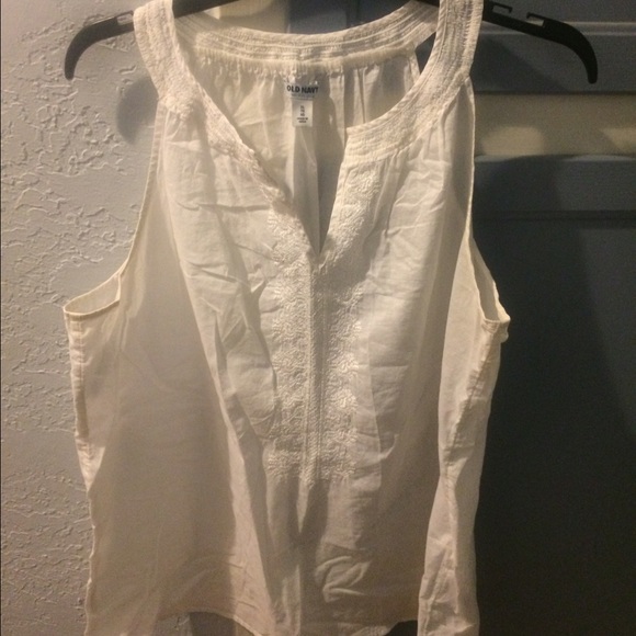 Old Navy tank