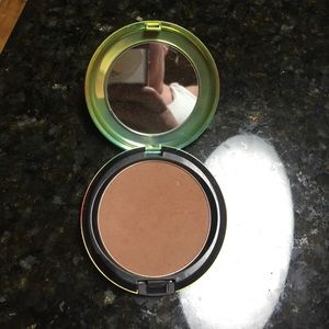 LIMITED EDITION mac bronzer