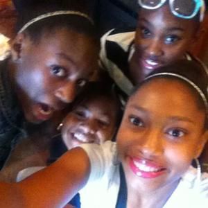 Meet your Posher, Talia