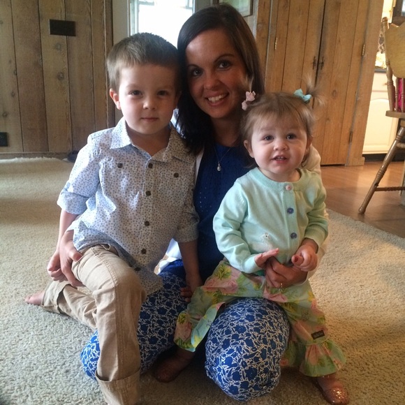 Hey Poshers! - Picture 3 of 4